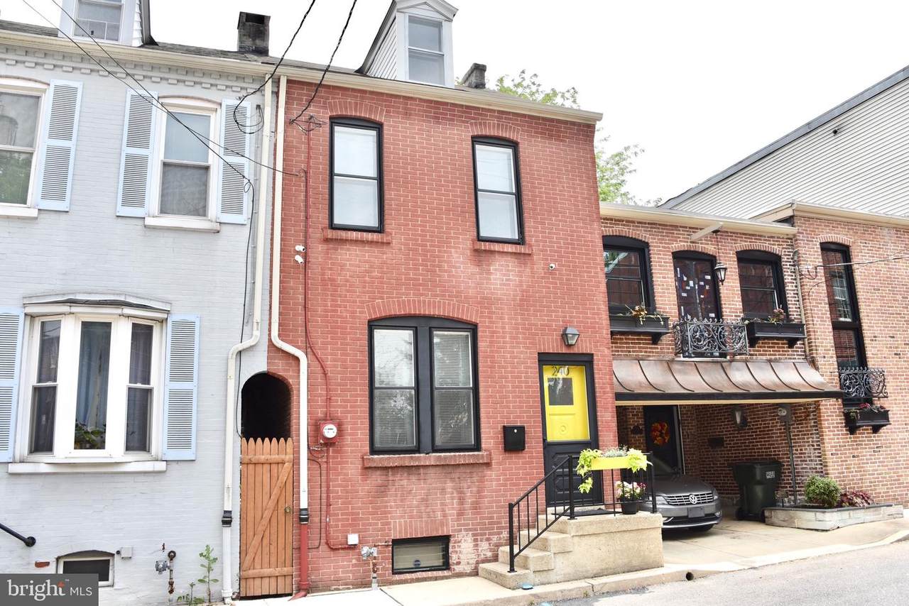 240 Fulton Street - Photo 1