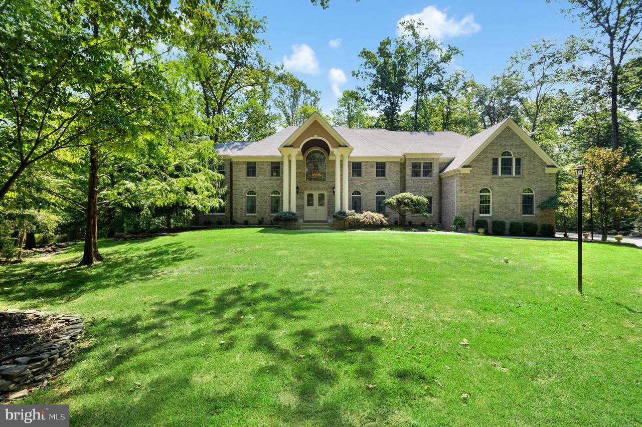 83 Pettit Place - Photo 1