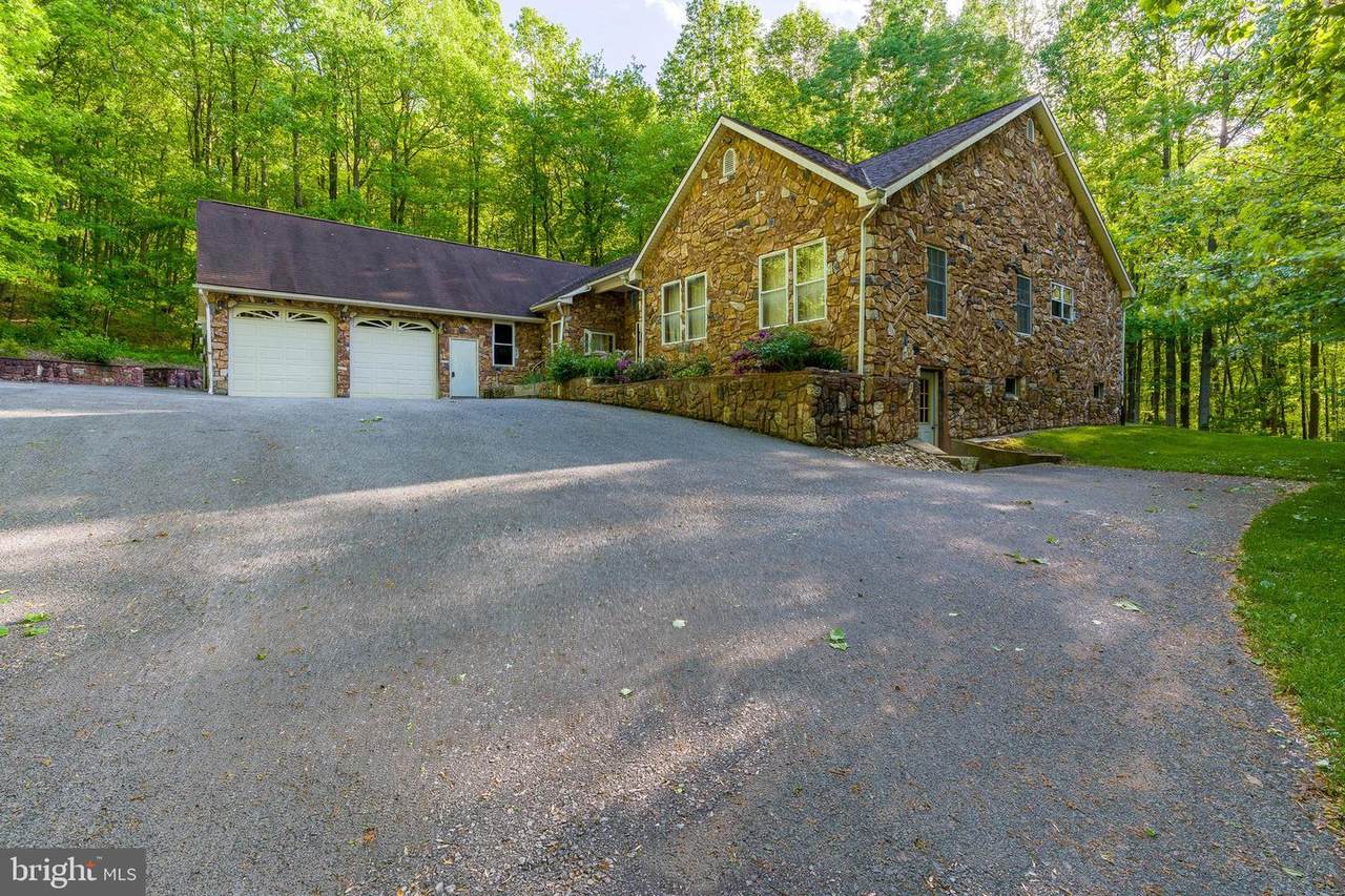 140 Ironmaster Road - Photo 1