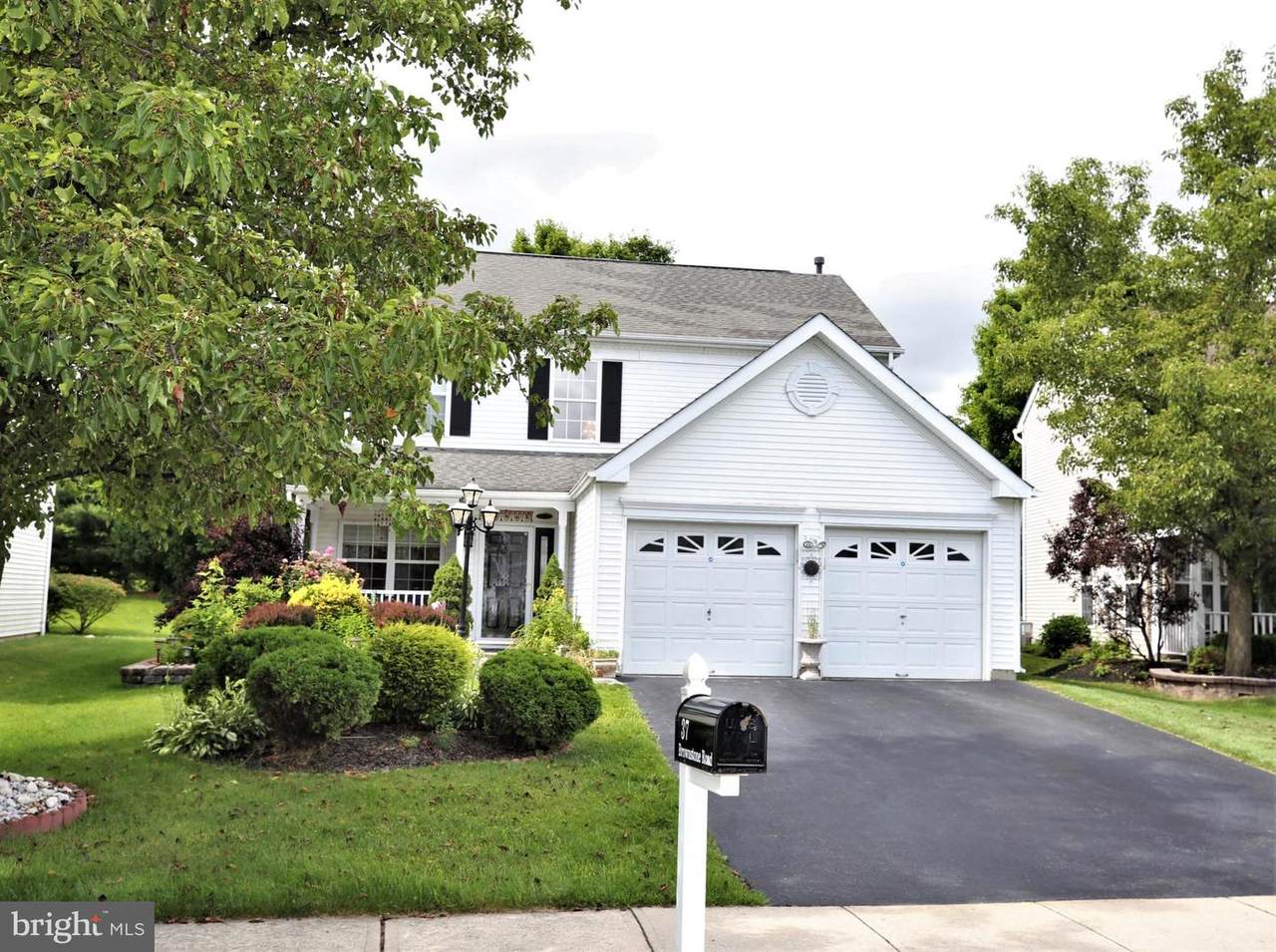 37 Brownstone Road - Photo 1