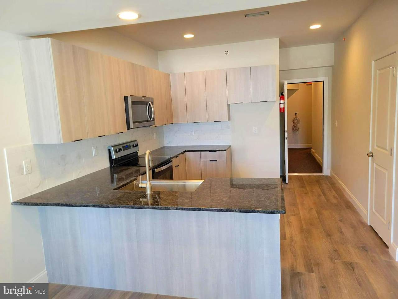 315 High St - Photo 1