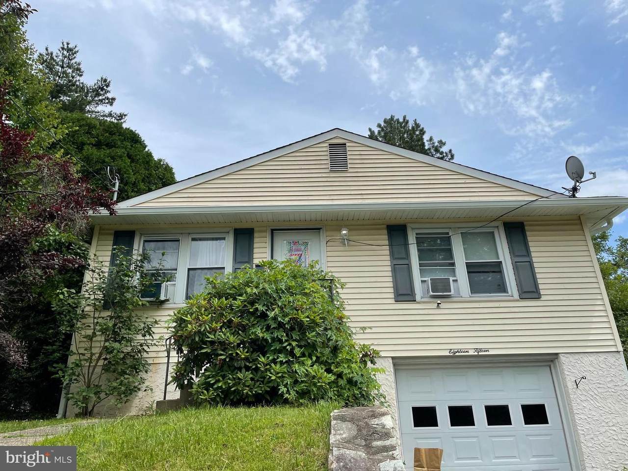 1815 Kimball Avenue - Photo 1
