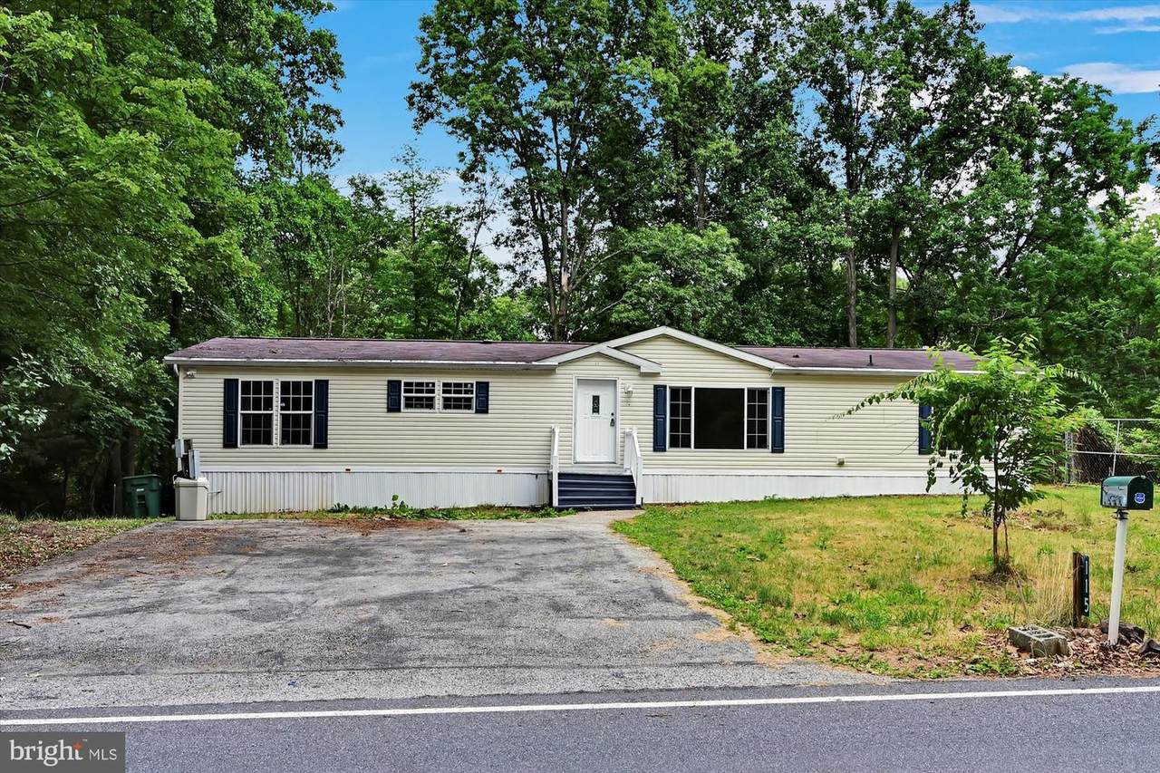 115 Pine Tree Road - Photo 1