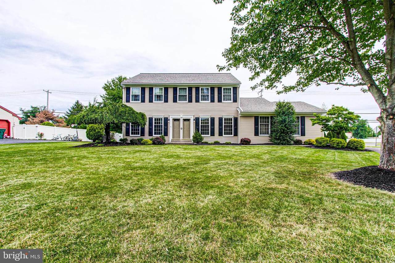 1370 Brook Lane - Photo 1