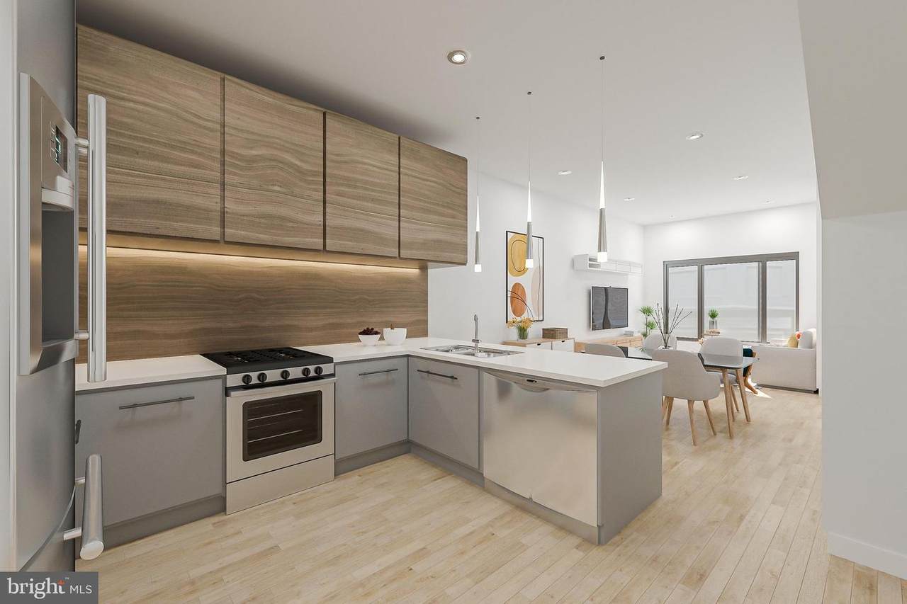 1426 Franklin Street - Photo 1