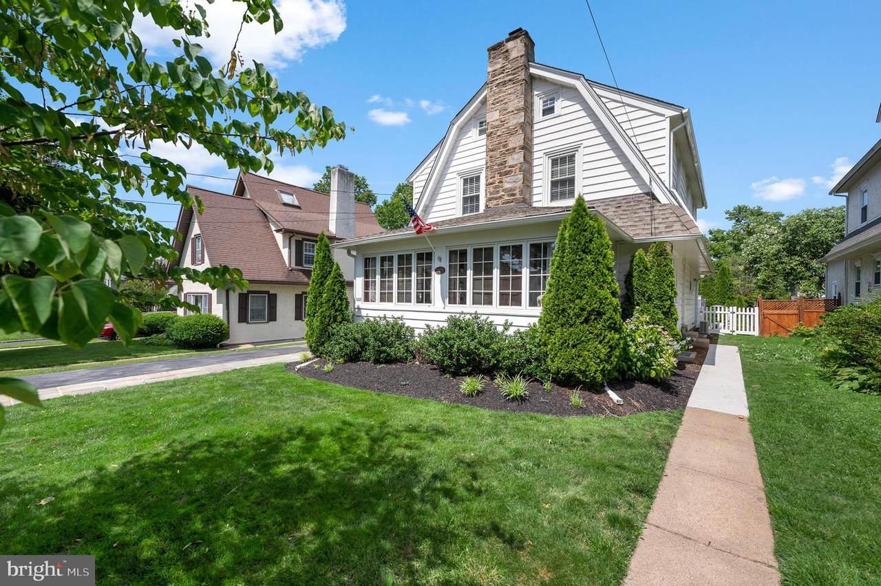 2429 Merwood Lane - Photo 1