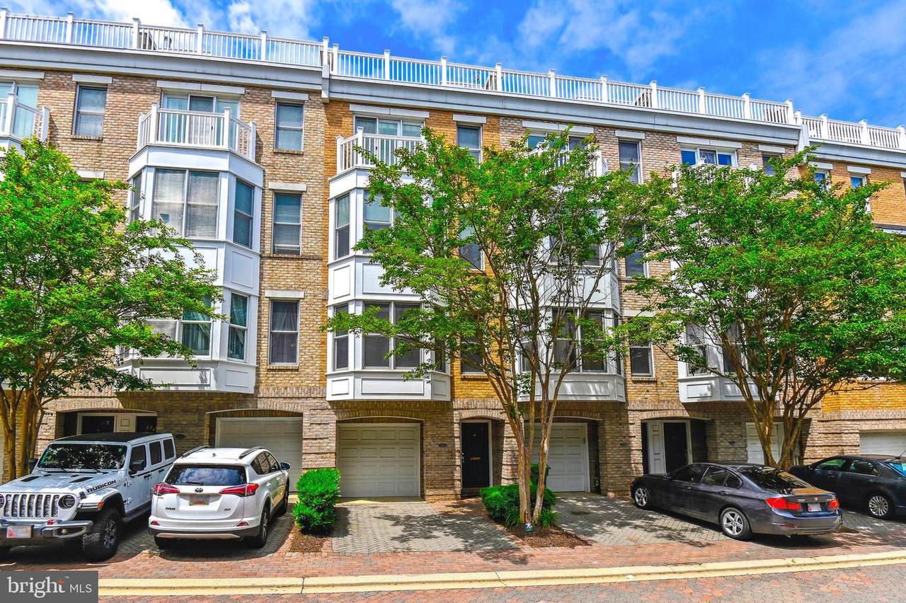 1206 Harbor Island Walk - Photo 1