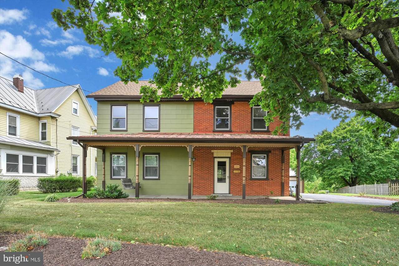 1068 Main Street - Photo 1
