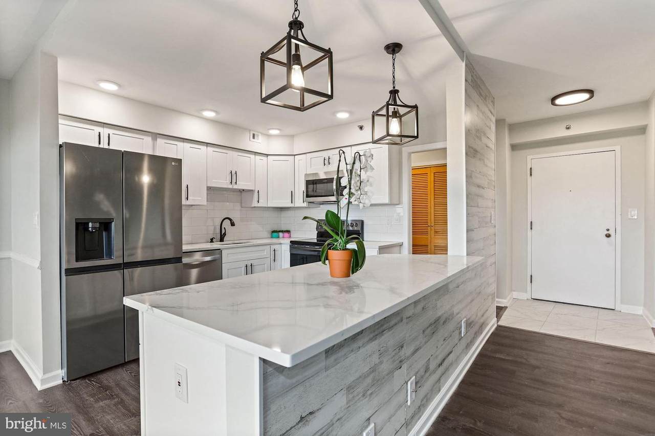 1805 Crystal Drive - Photo 1