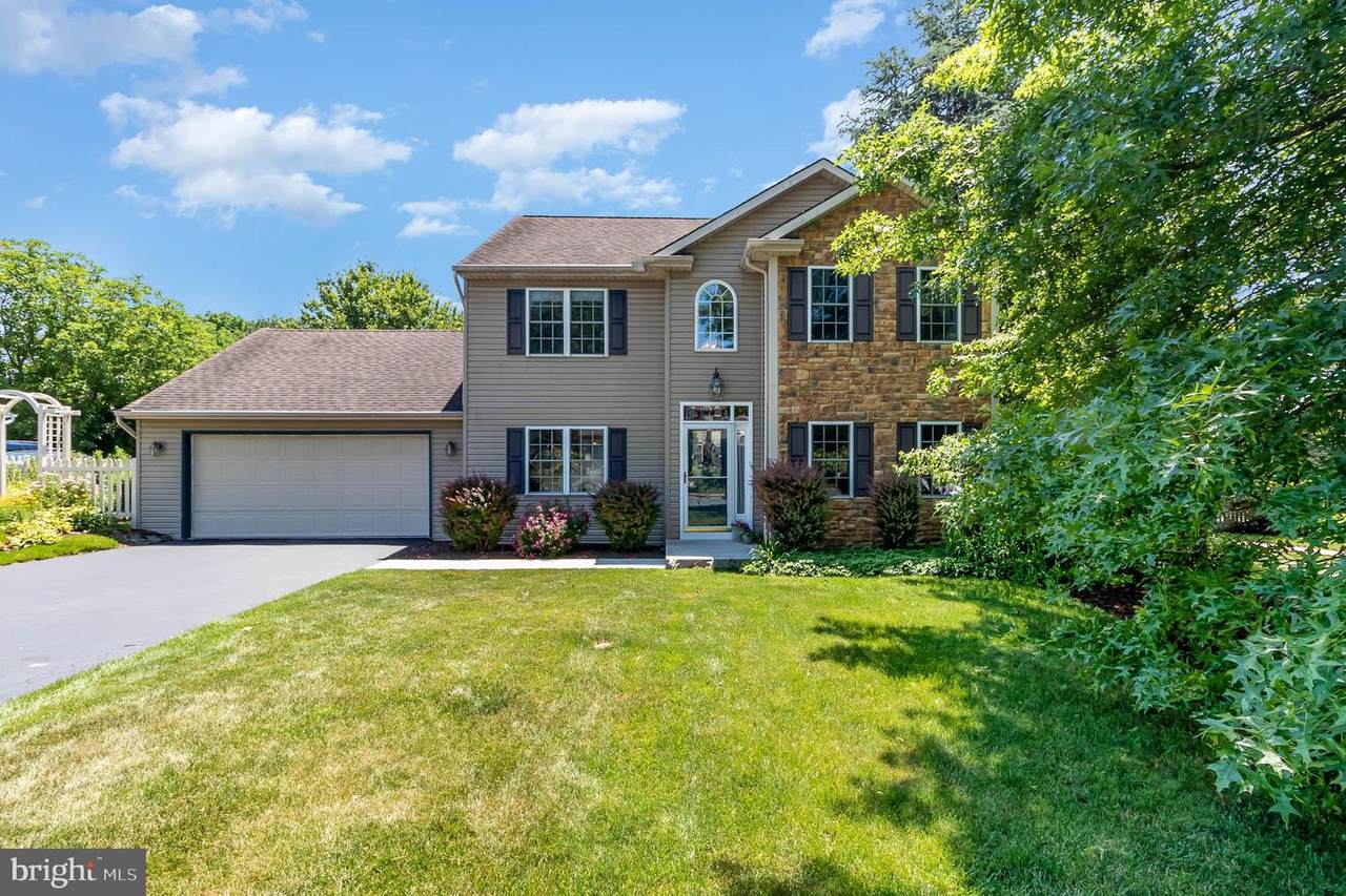 808 Elm Street - Photo 1