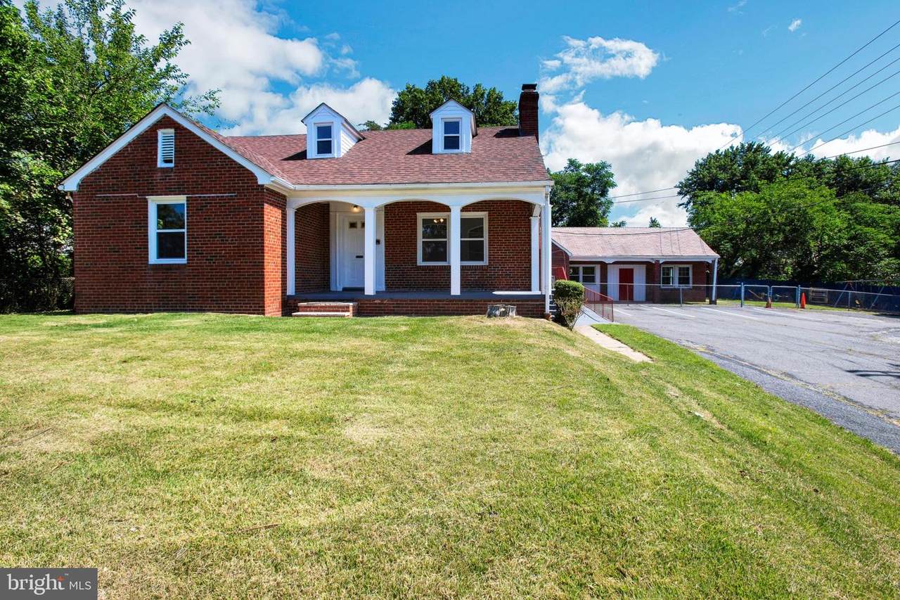2704 Beacon Hill Road - Photo 1