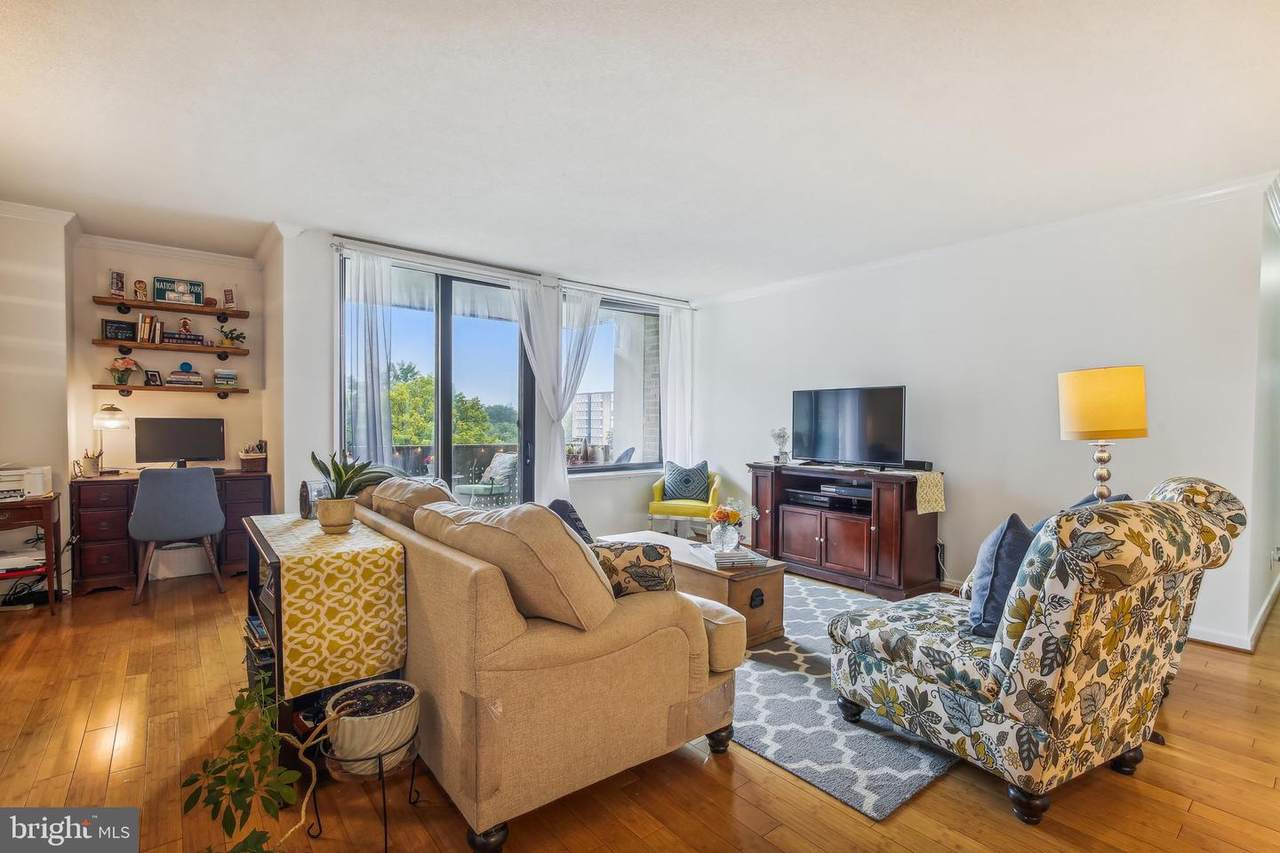 1250 4TH Street - Photo 1