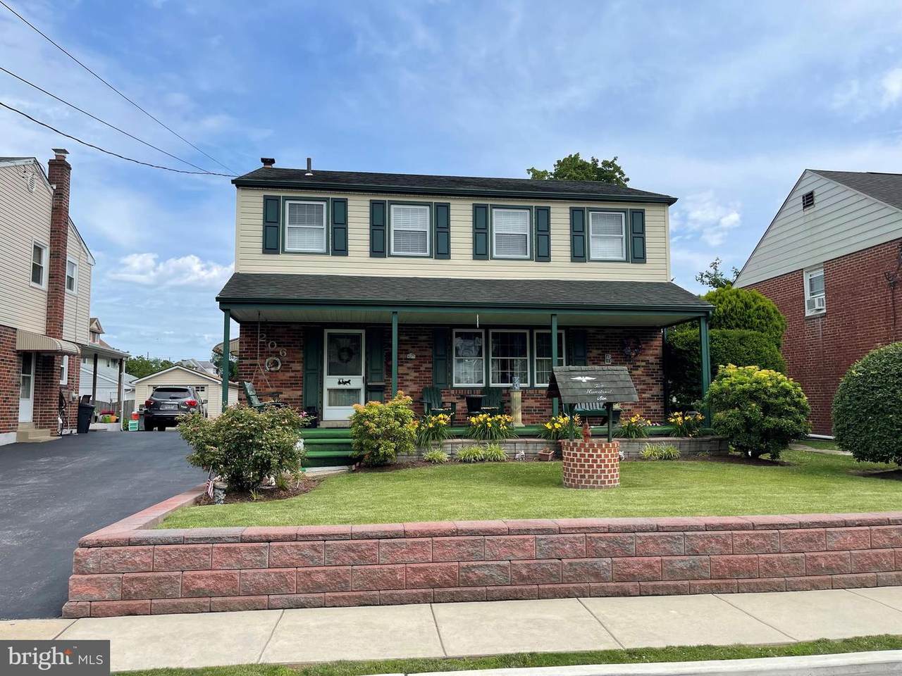 206 Penn Street - Photo 1