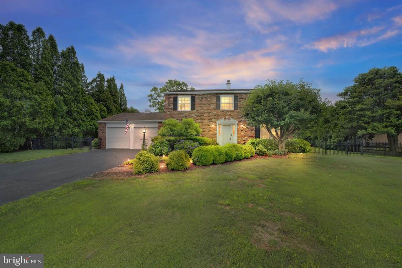 172 Thomas Landing - Photo 1