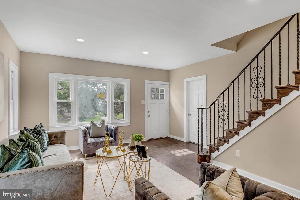 143 Bowers Avenue - Photo 1