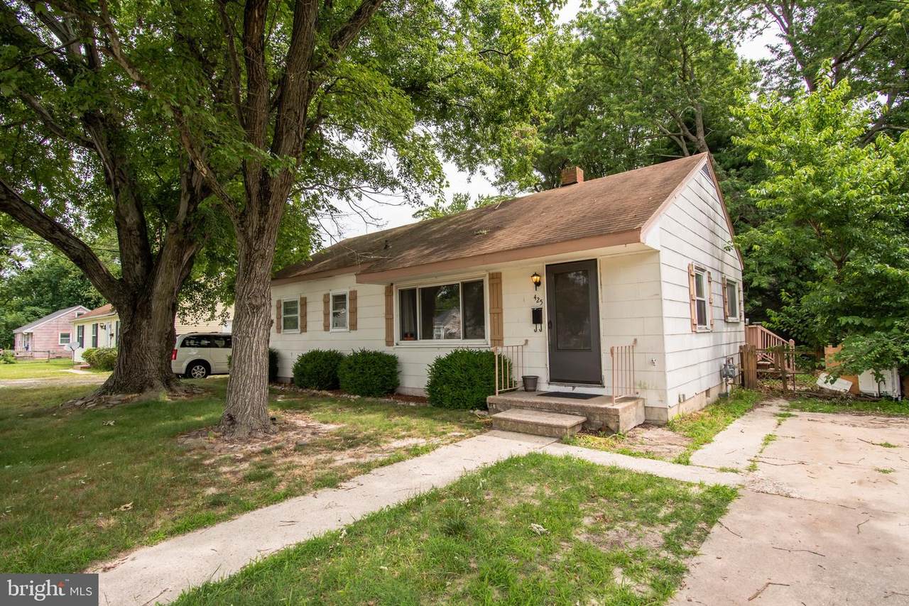 425 Decatur Avenue - Photo 1