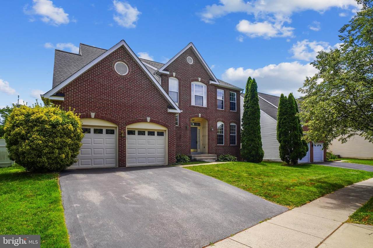 107 Cherrywood Drive - Photo 1