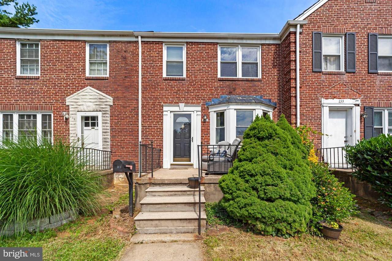 231 Blakeney Road - Photo 1