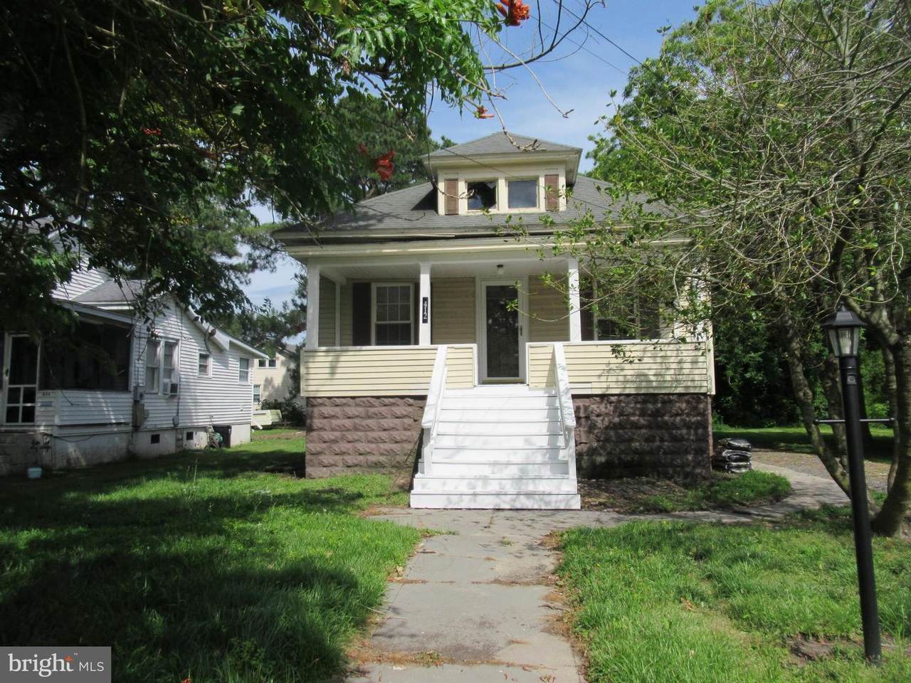 412 Myrtle Street - Photo 1
