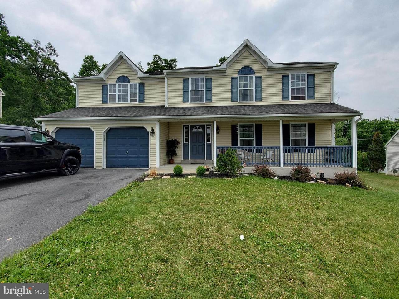 1007 Saylor Drive - Photo 1