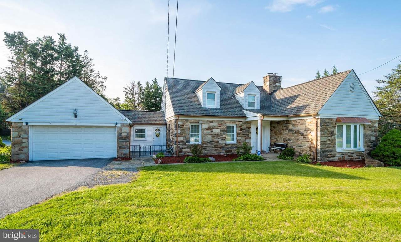 500 Hampton Lane - Photo 1
