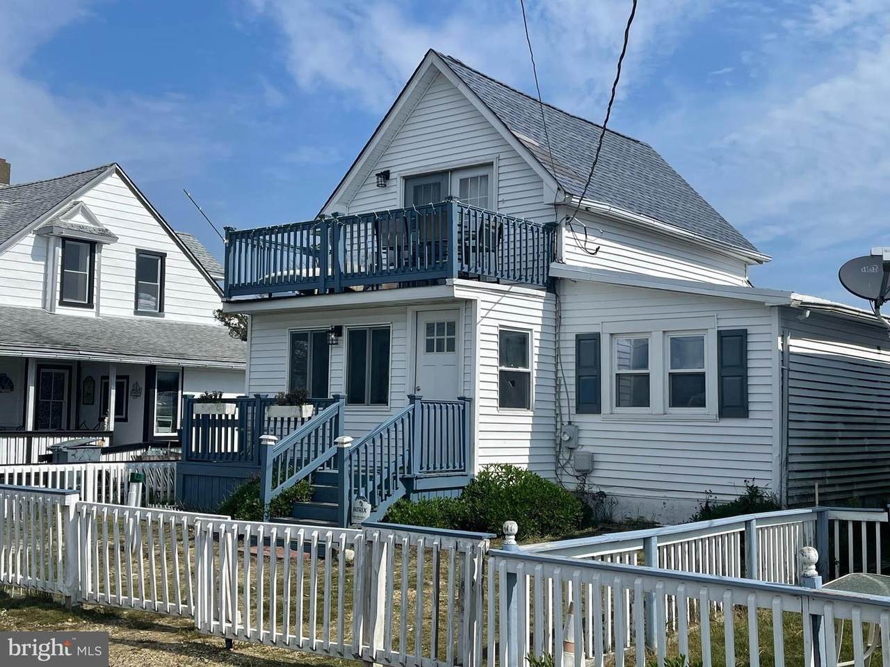 328 Edgewater Avenue - Photo 1