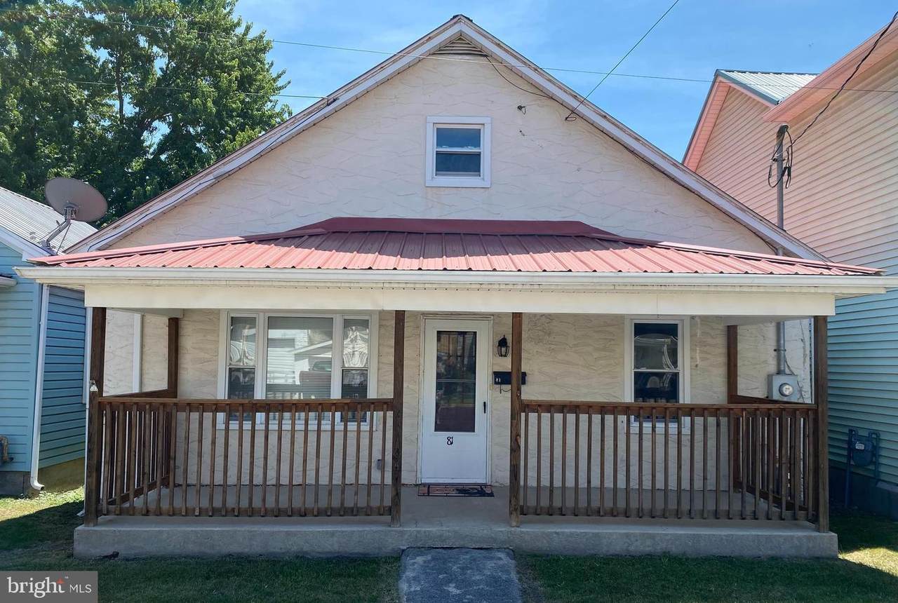 81 Lincoln Street - Photo 1