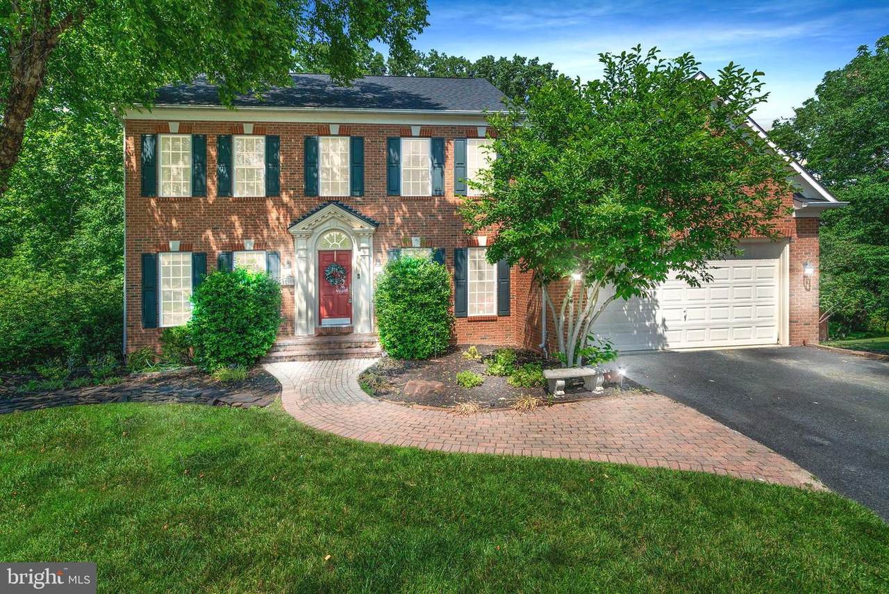 6335 Claridge Drive - Photo 1