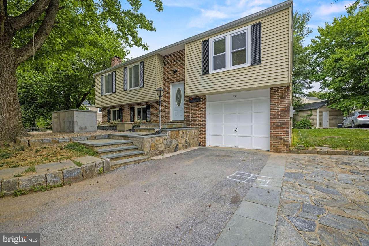 99 Andover Court - Photo 1