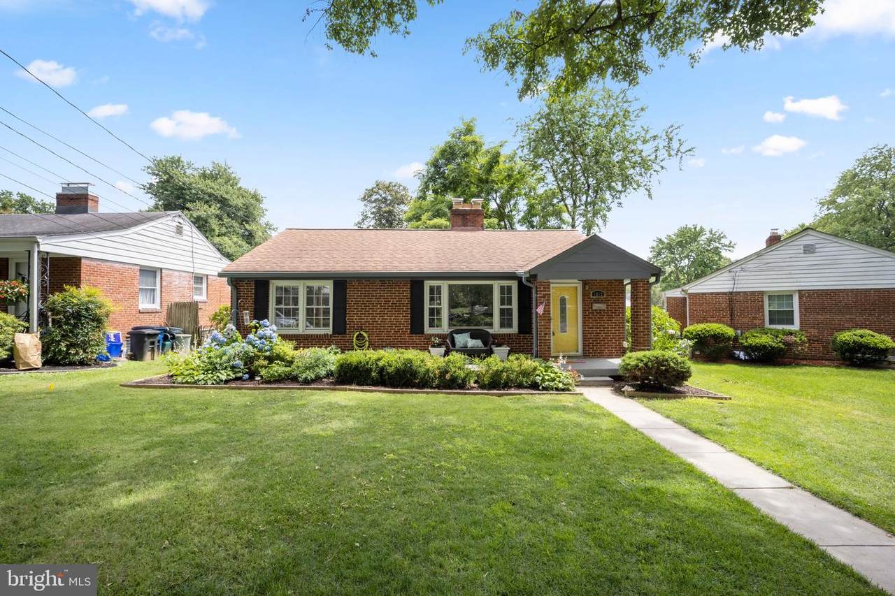 1812 Florin Street - Photo 1