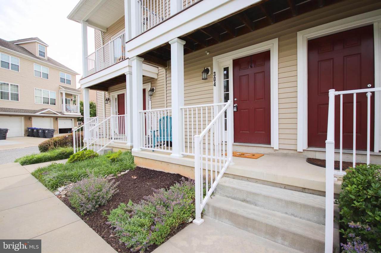 304 Michaels Way - Photo 1