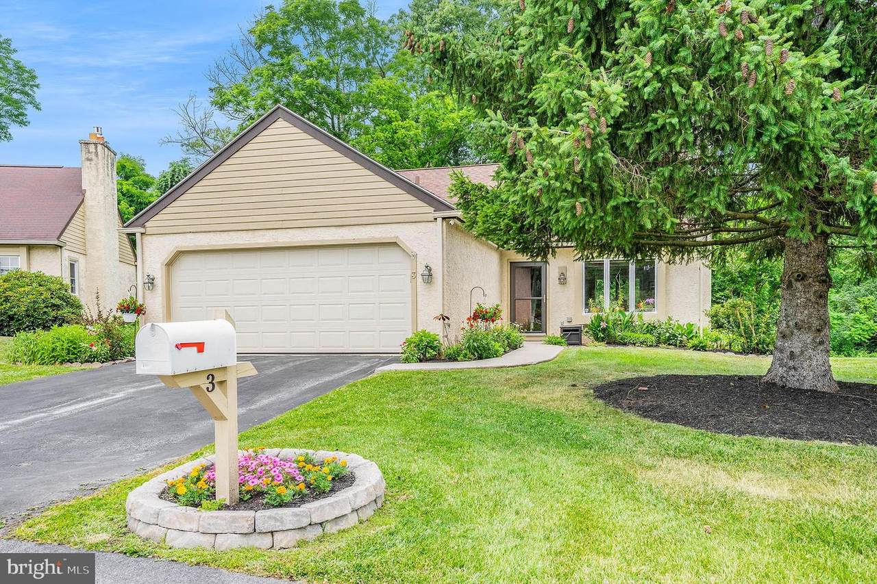 3 Pine Tree Court - Photo 1