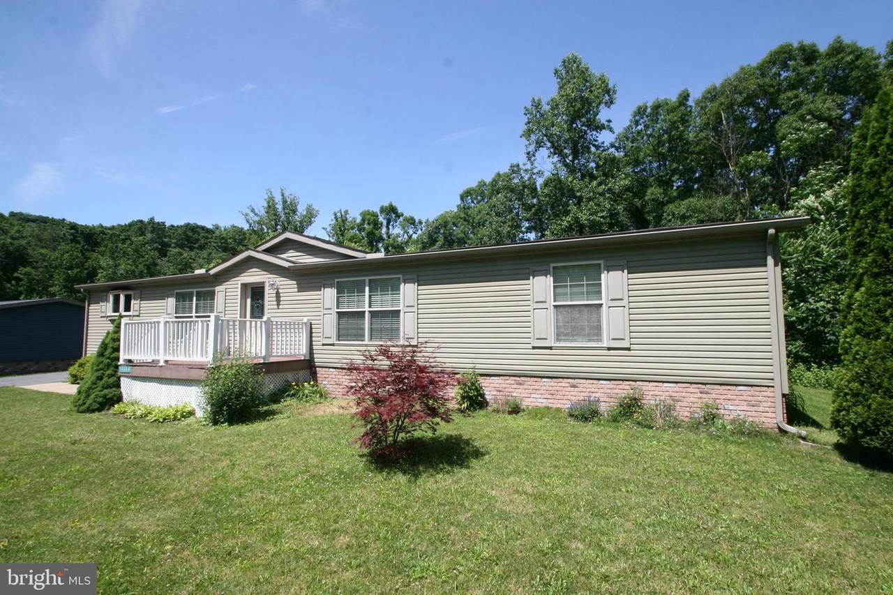 11104 Alexander Avenue - Photo 1