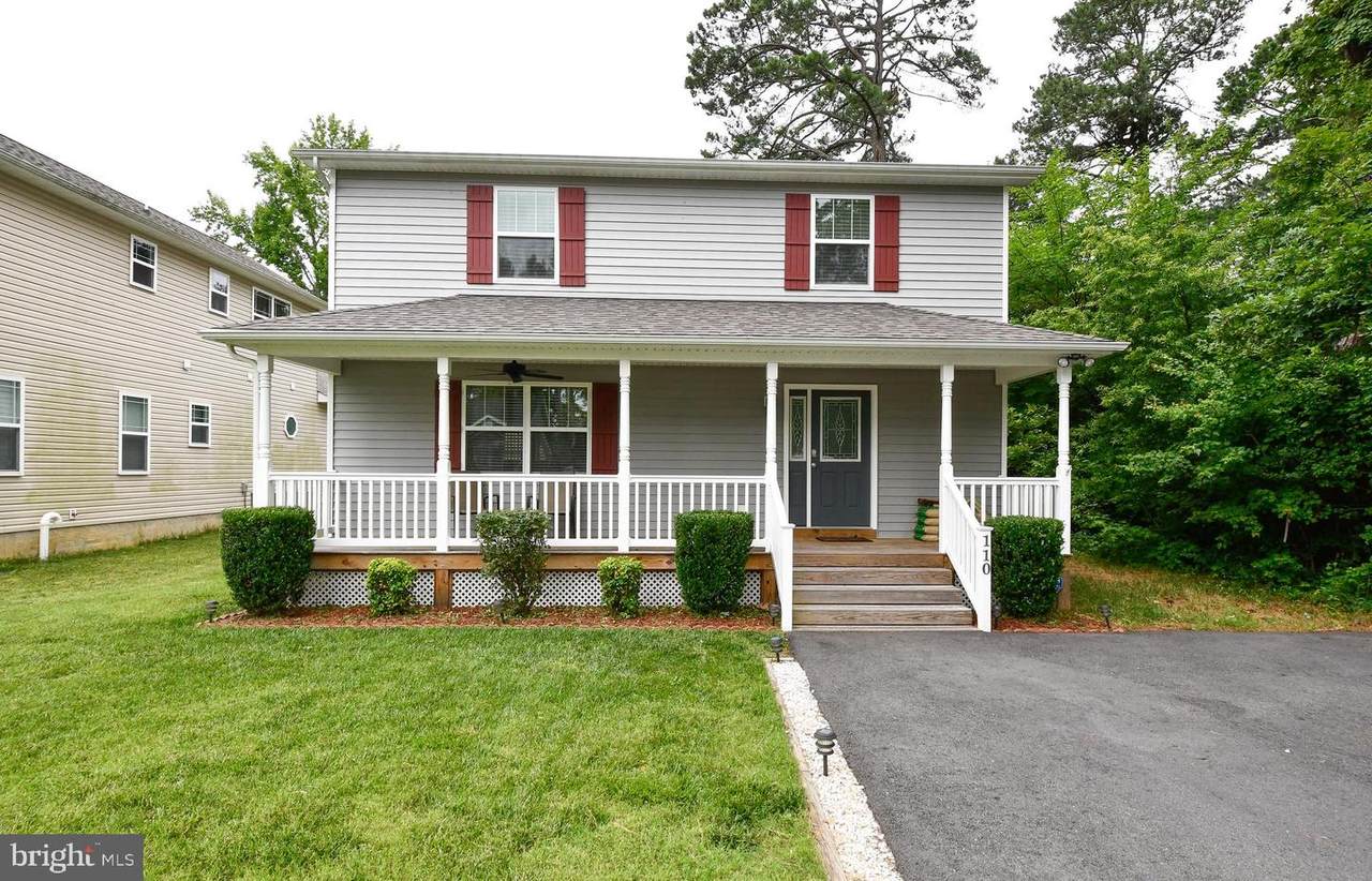 110 Cedar Lane N - Photo 1