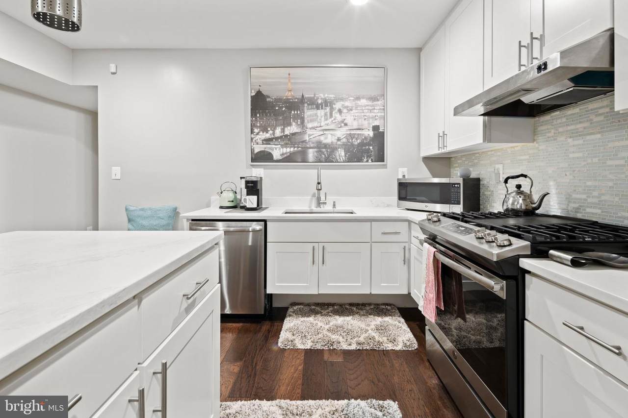 528 Kennedy Street - Photo 1