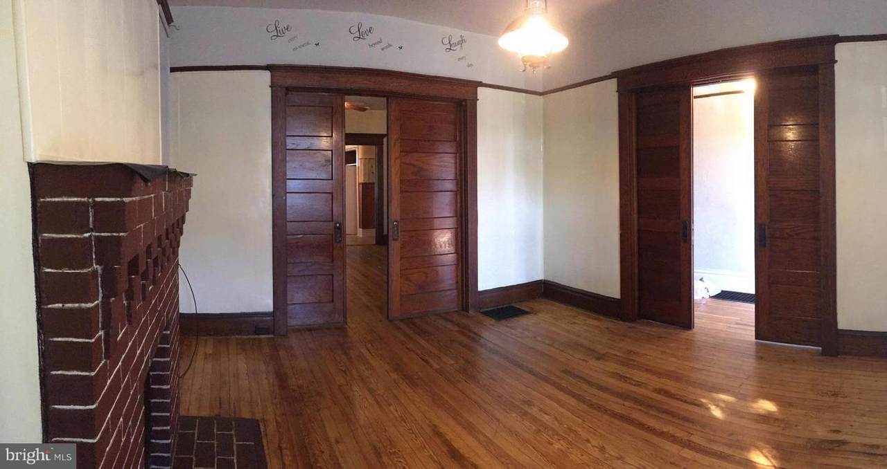 22 Browning Street - Photo 1