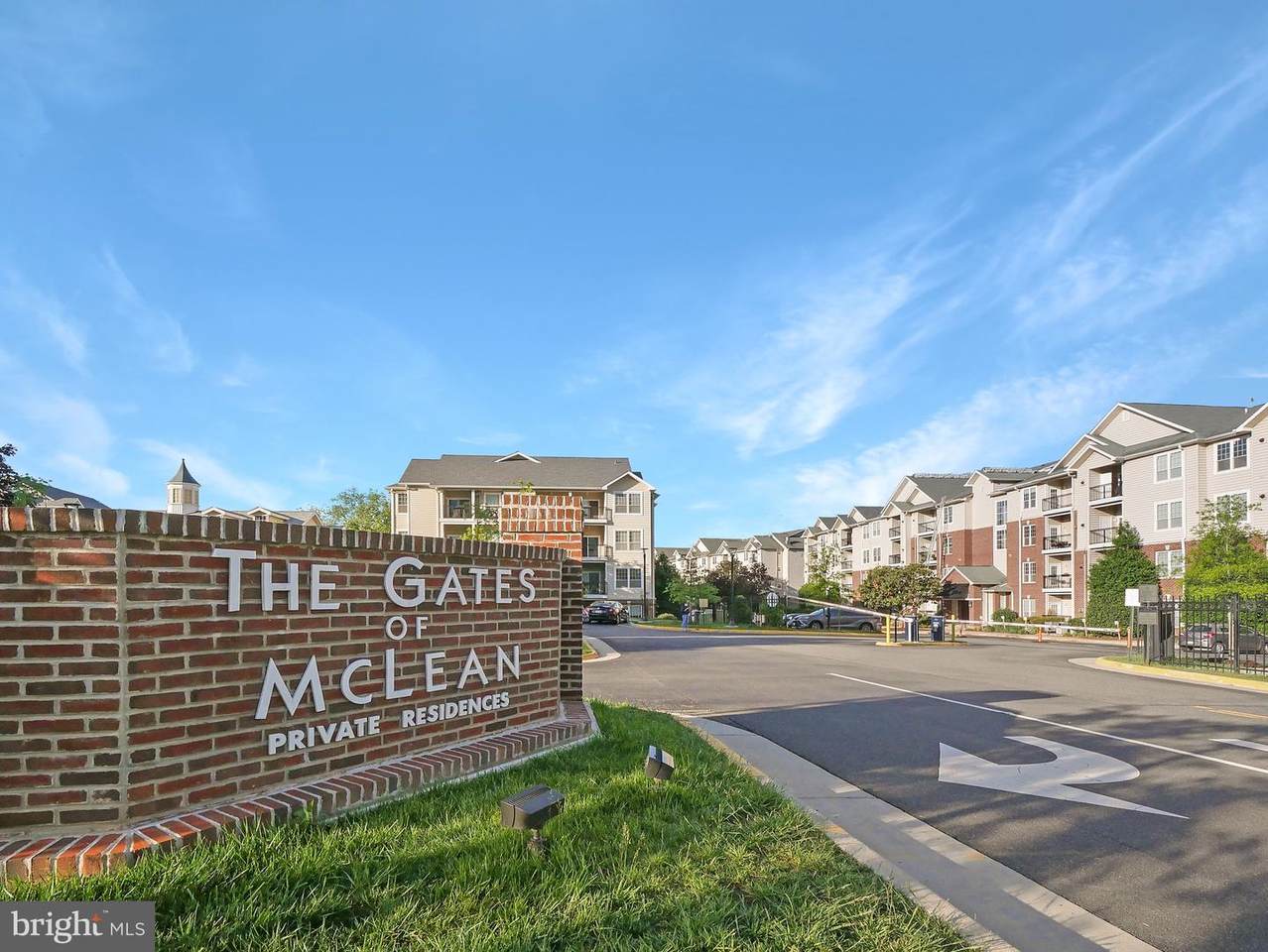 1581 Spring Gate - Photo 1