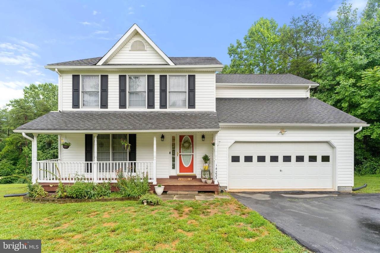 14233 Dutch Drive - Photo 1