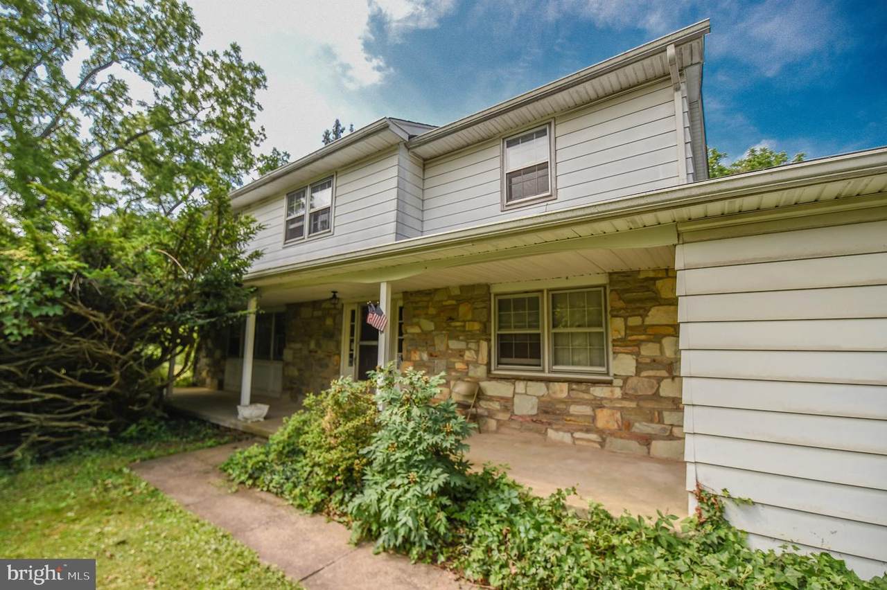 1230 Buttonwood Drive - Photo 1