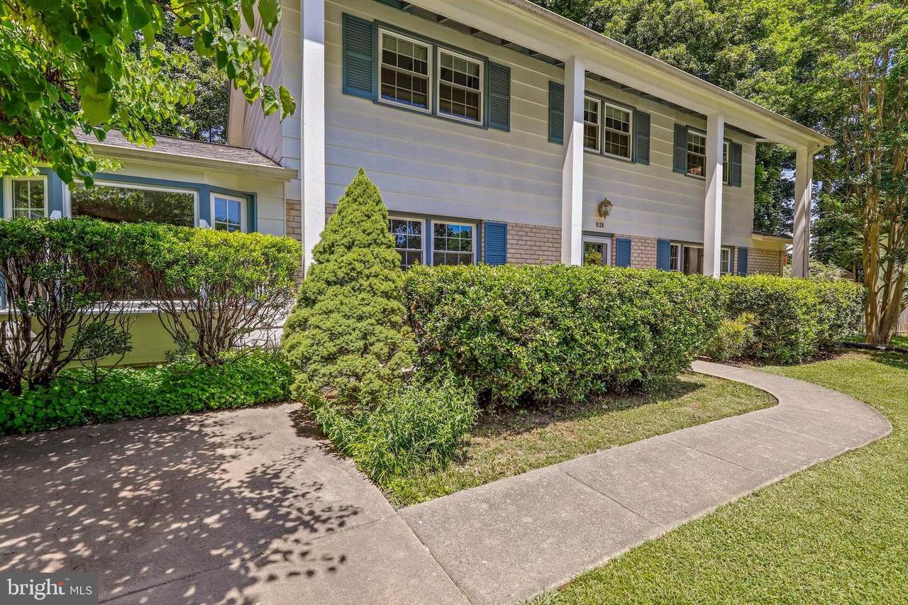 9120 Steven Irving Court - Photo 1