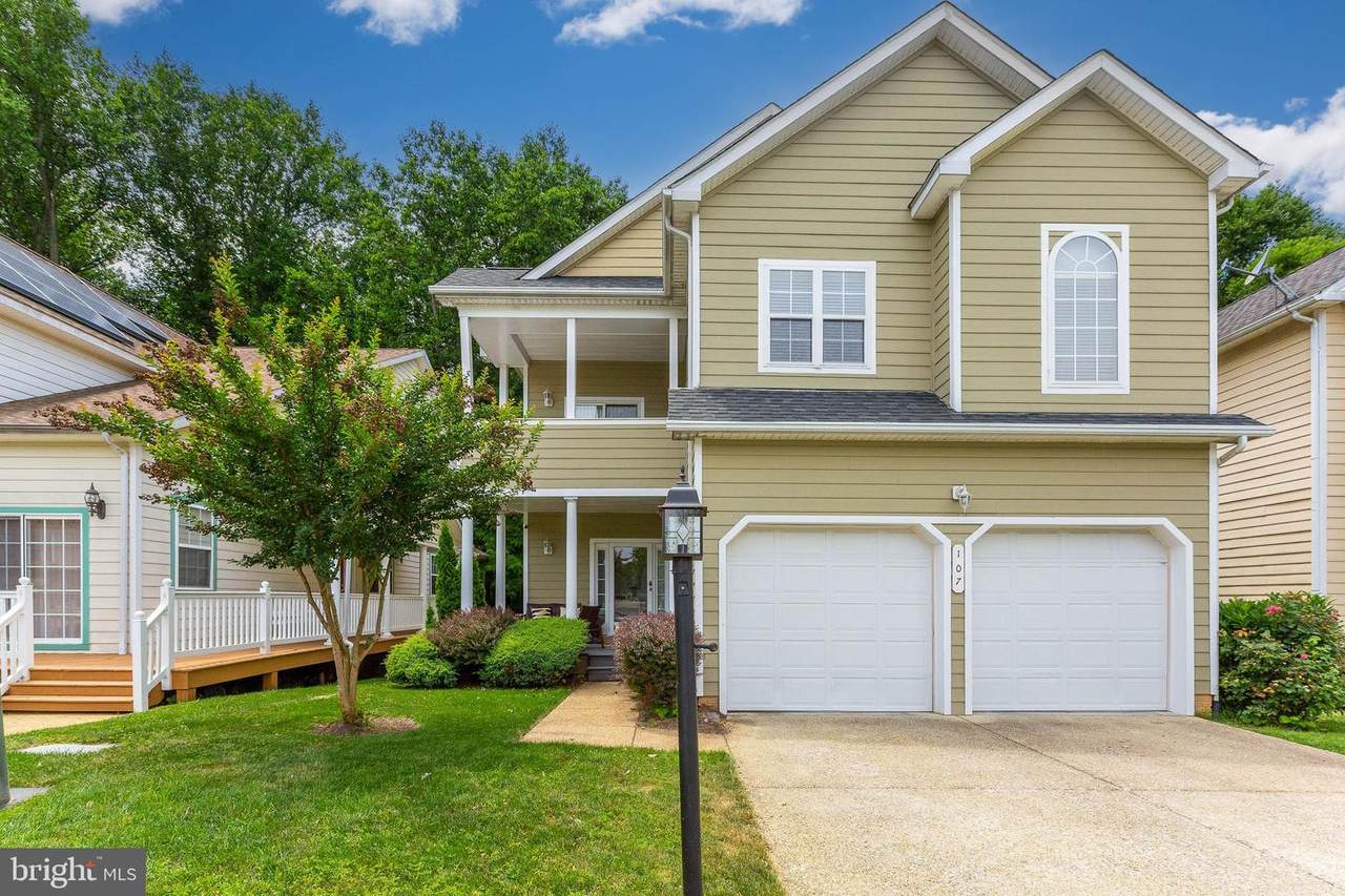 107 Burning Bush Place - Photo 1