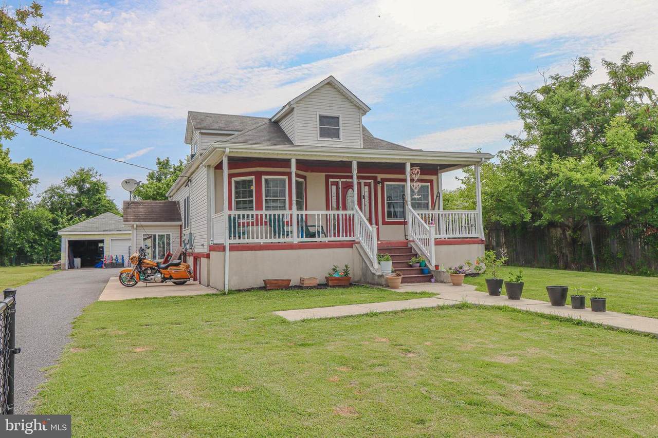 4120 North Point Road - Photo 1