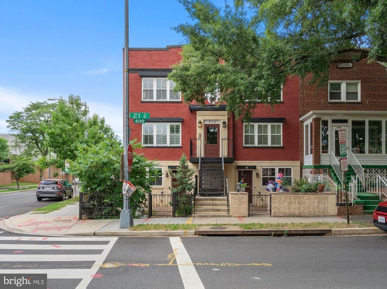 400 21ST Street - Photo 1