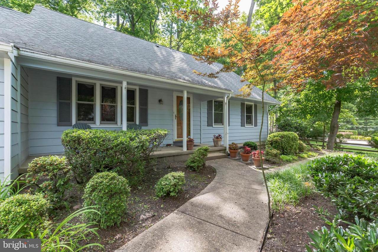 214 Gravel Bend Road - Photo 1