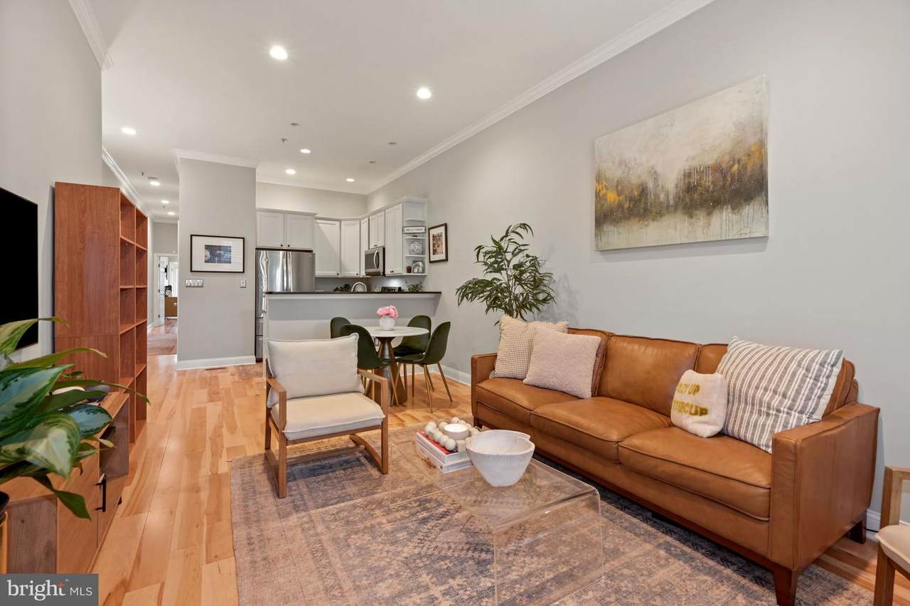 1222 Maryland Avenue - Photo 1