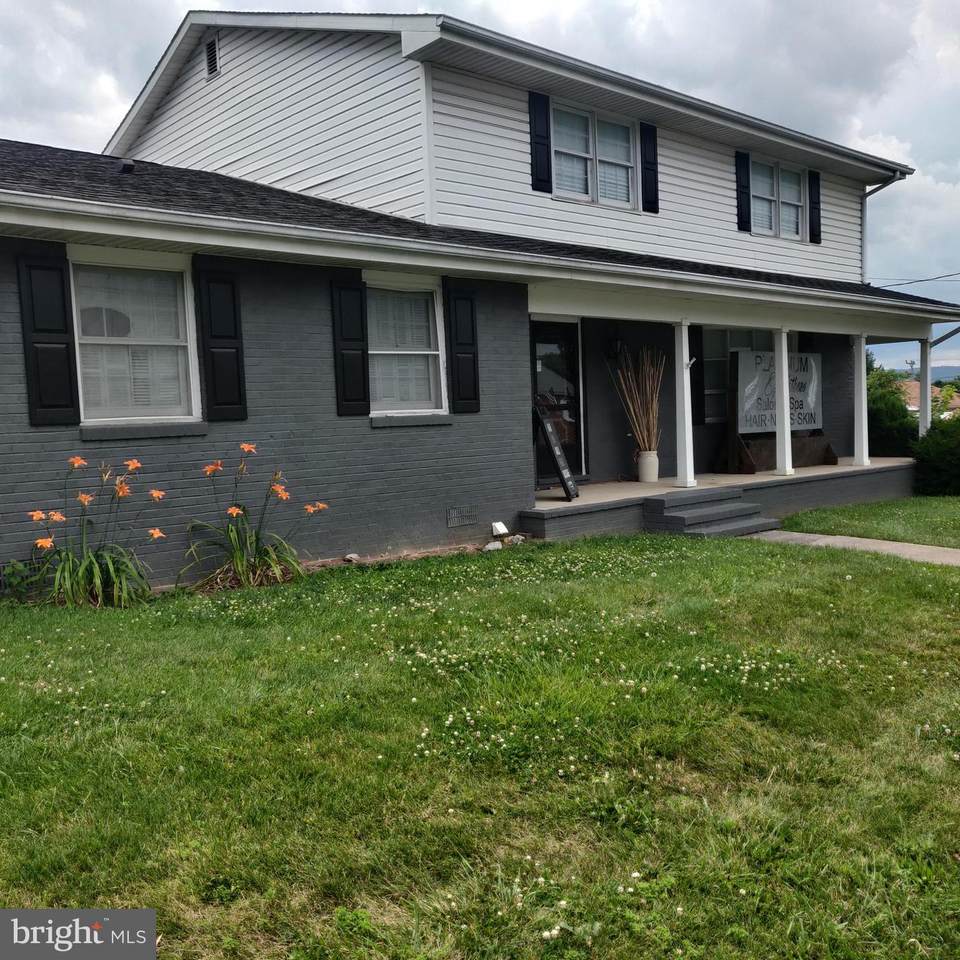226 Western Ave - Photo 1