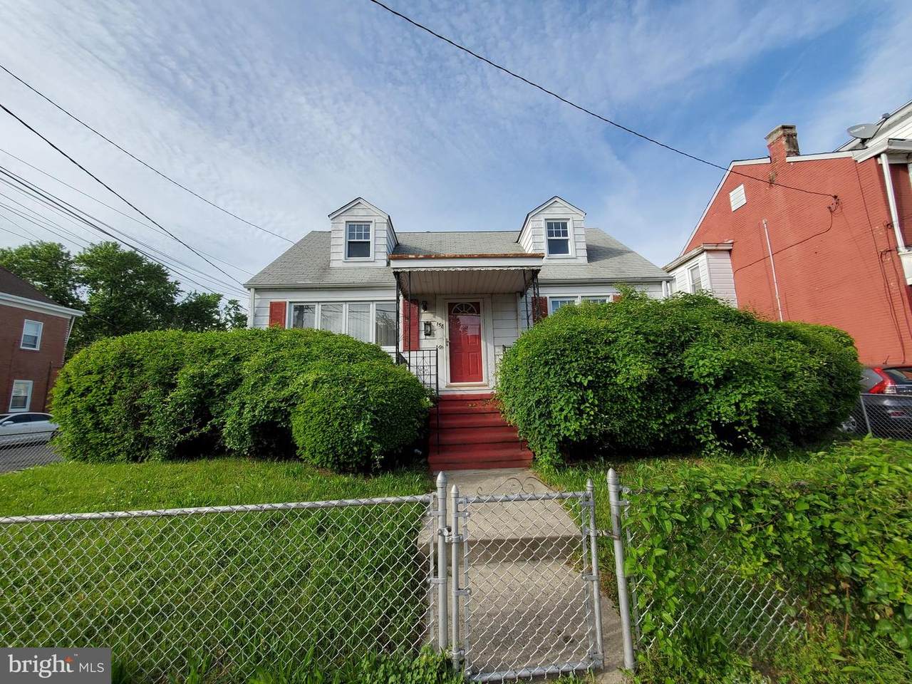 158 Phillips Avenue - Photo 1