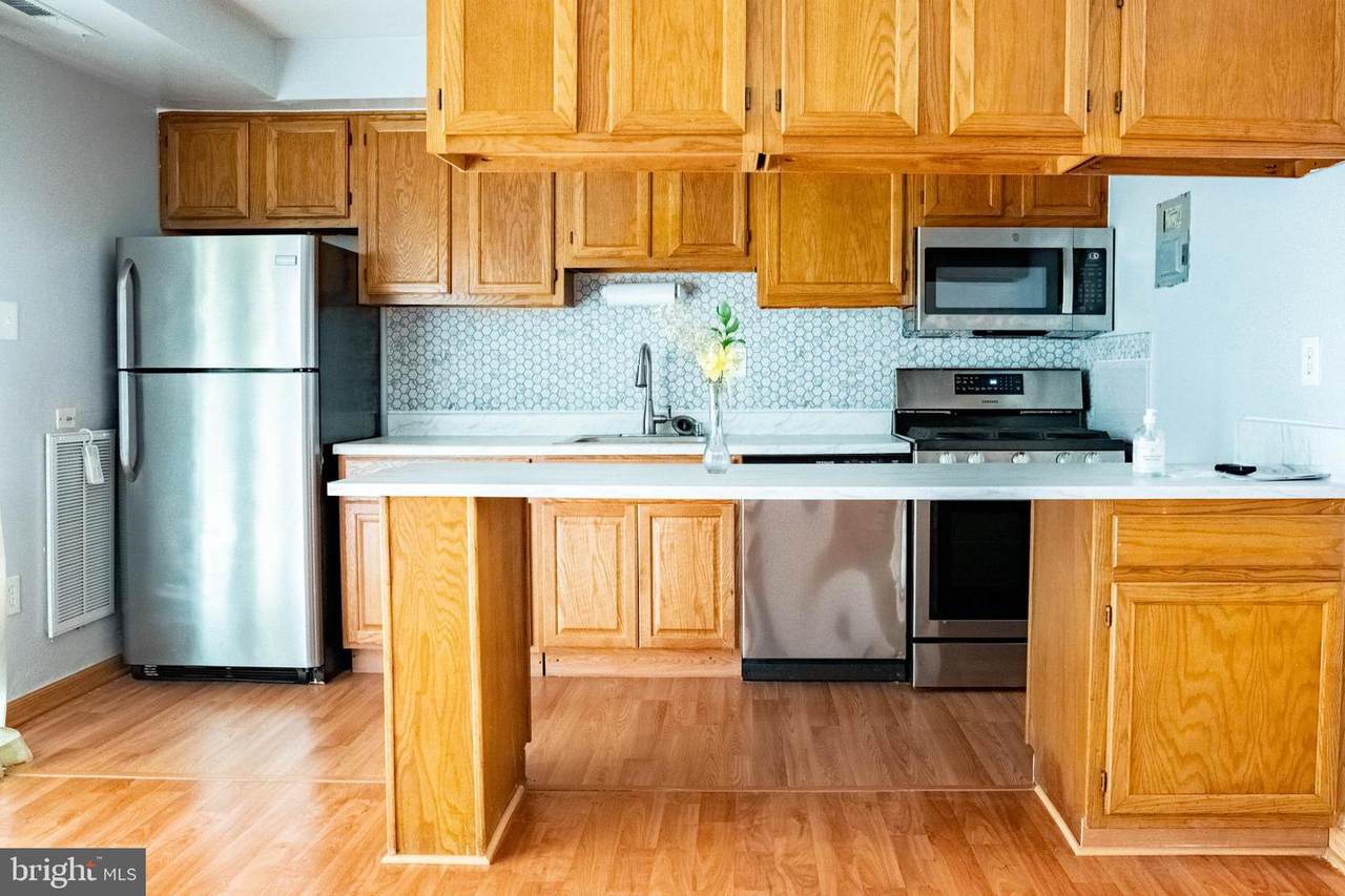 5420 85TH Avenue - Photo 1