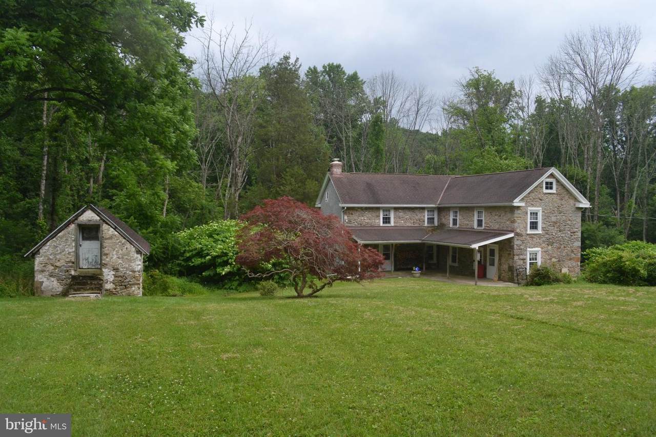 233 Longview Road - Photo 1