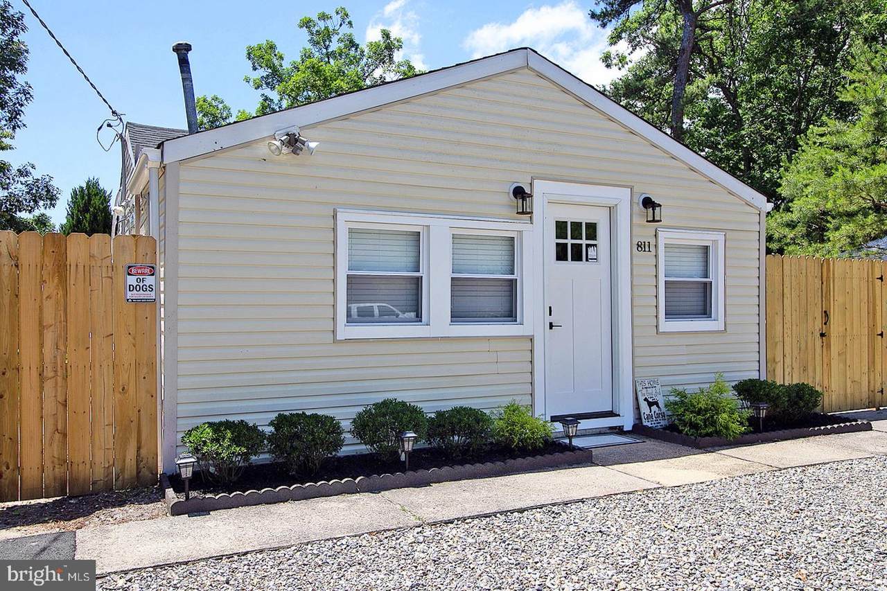 811 Pensacola Road - Photo 1
